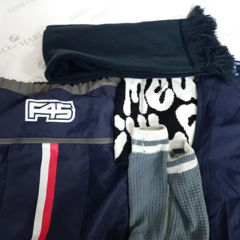 BOX OF APPROXIMATELY 25 ASSORTED CLOTHING ITEMS TO INCUDE - SOCKS , SCRAF , BAG ETC
