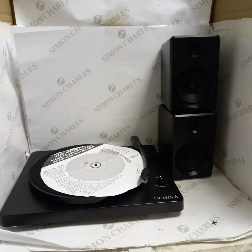 VICTROLA MODERN BLUETOOTH STEREO TURNTABLE