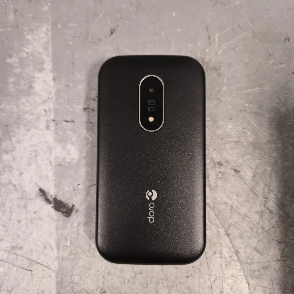 DORO 6820 FLIP MOBILE PHONE 