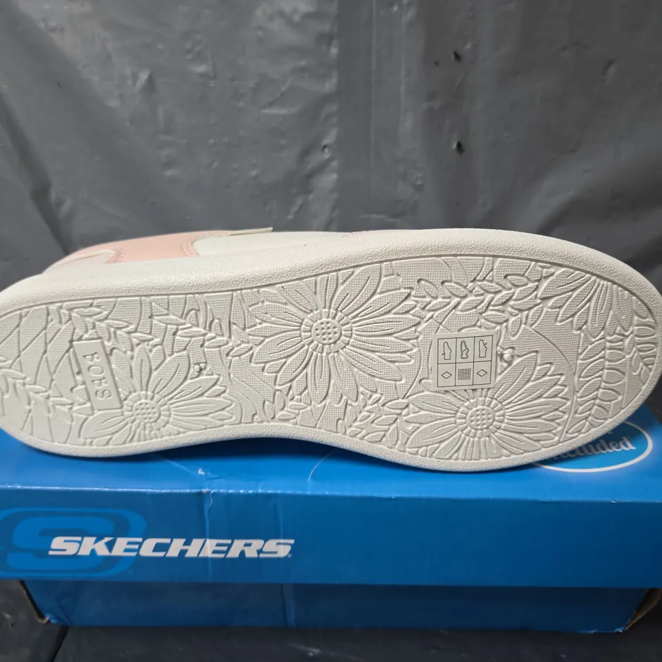 BOXED PAIR OF BOBS SKECHERS SLIP INS TRAINERS IN PINK - UK 8