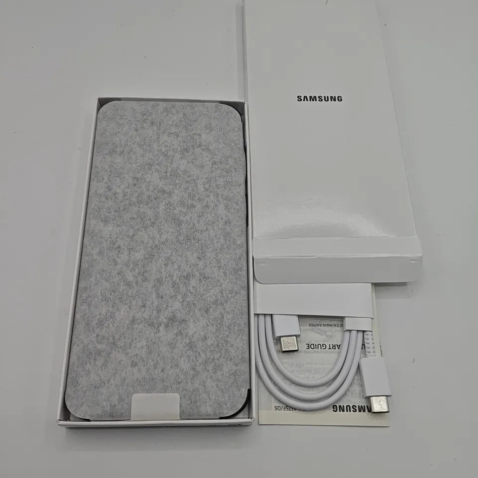 BOXED SAMSUNG GALAXY A17 4/128GB IN BLACK - SM-A175F