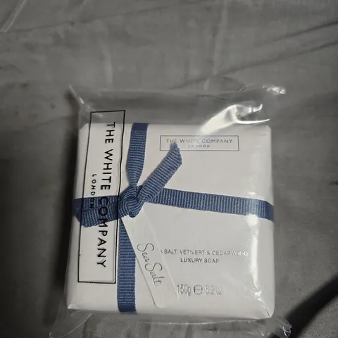 THE WHITE COMPANY LUXURY SOAP – SEA SALT, VETIVER & CEDARWOOD, 150G