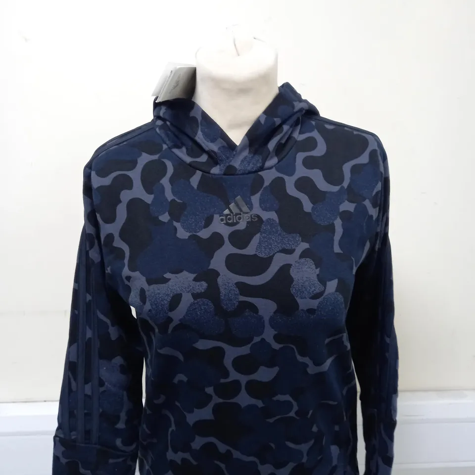 ADIDAS CAMOUFLAGE HOODIE SIZE 11-12 YEARS