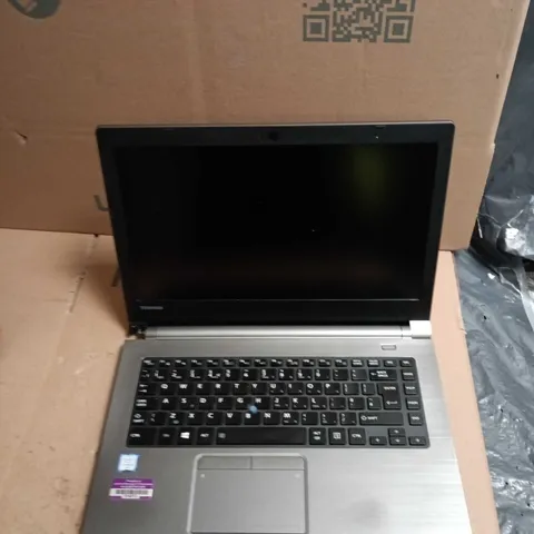 UNBOXED TOSHIBA TECRA A40-C LAPTOP – I5-6200U, 12GB RAM, 256GB SSD, 14-INCH DISPLAY (BOXED)