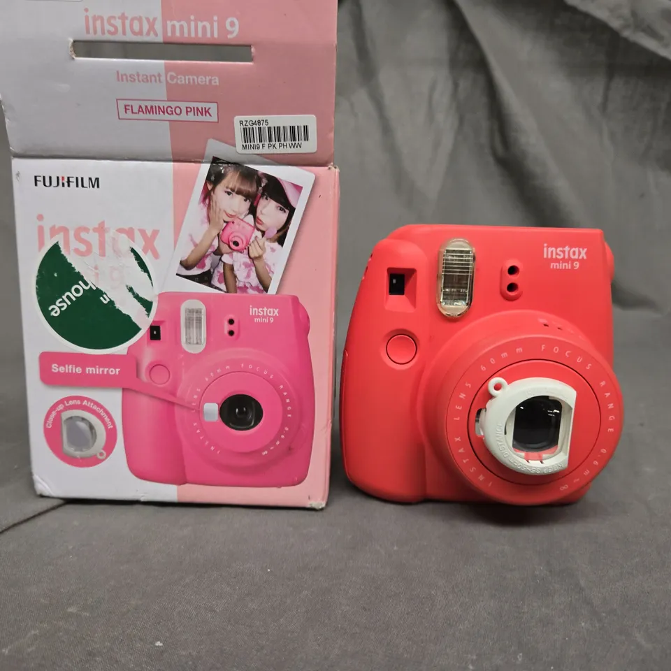 FUJIFILM INSTAX MINI 9 CAMERA