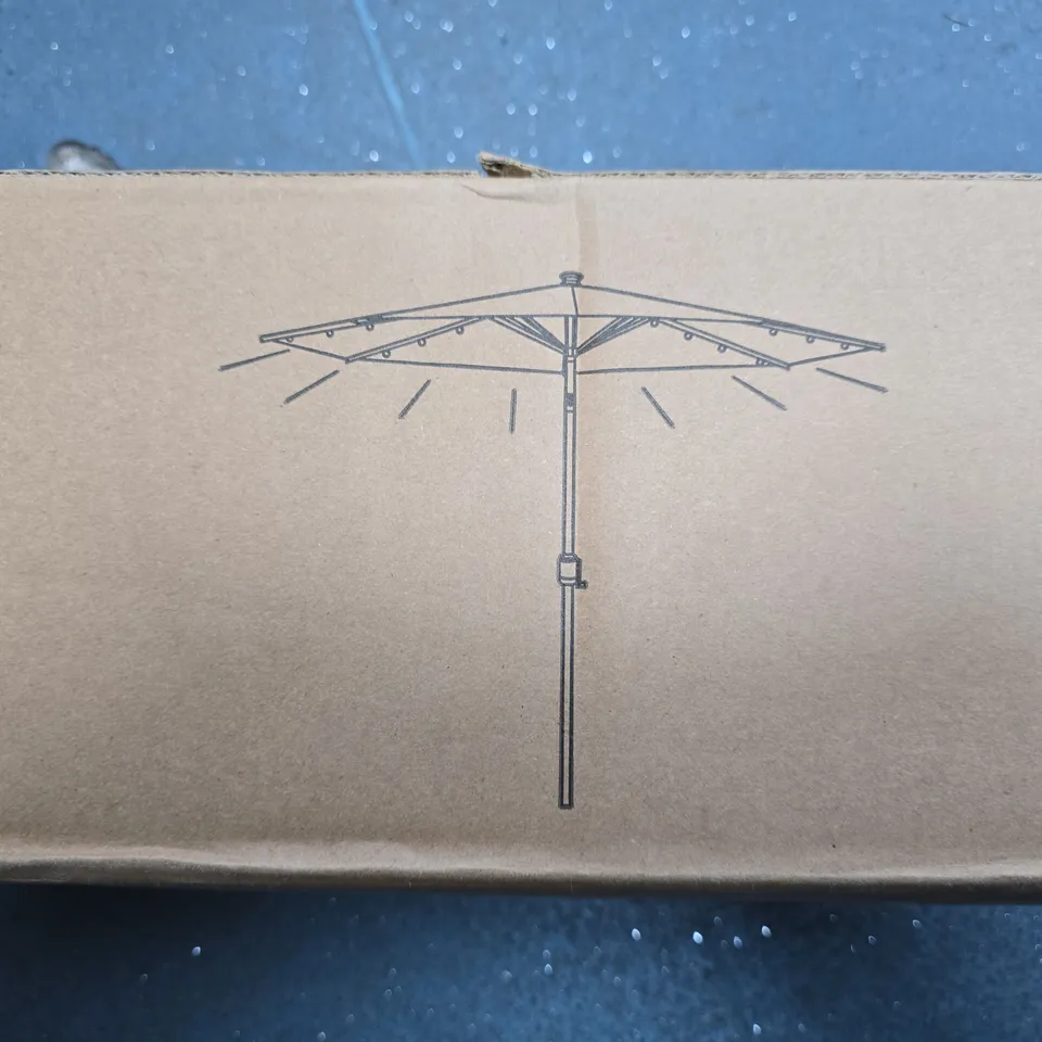 BOXED 9FT PATIO UMBRELLA WITH LED LIGHT 