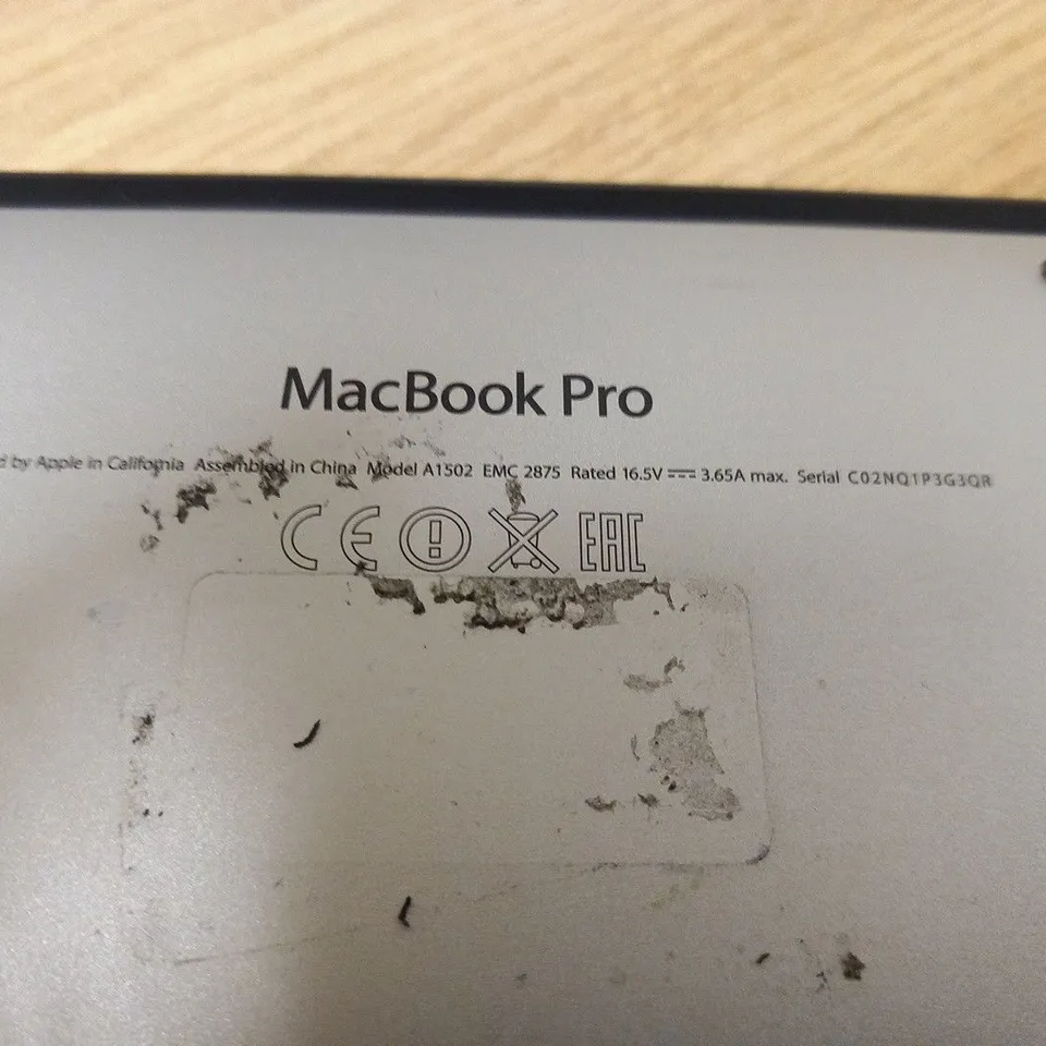 APPLE MACBOOK PRO (A1502 EARLY 2015)