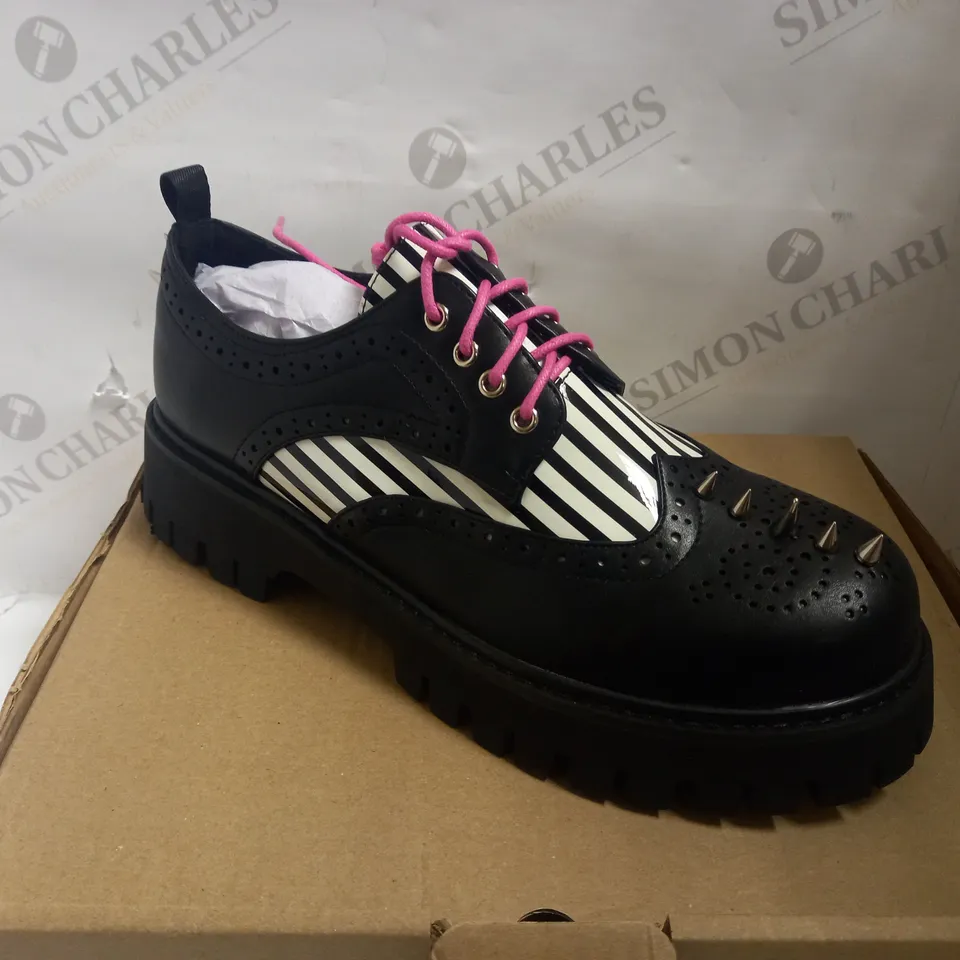 KOI VEGAN THE CULTURE MENS STEAMPUNK BROGUES - SIZE 8