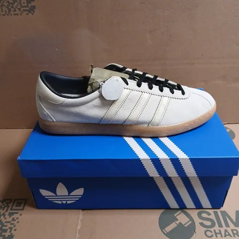BOXED PAIR OF ADIDAS ORIGINALS SNEAKERS – CREAM/OFF-WHITE, UK 11