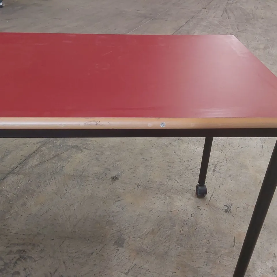 MOBILE TABLE WITH WOODEN TOP