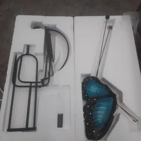 BOXED ORIENTAL BUTTERFLY SCULPTURE