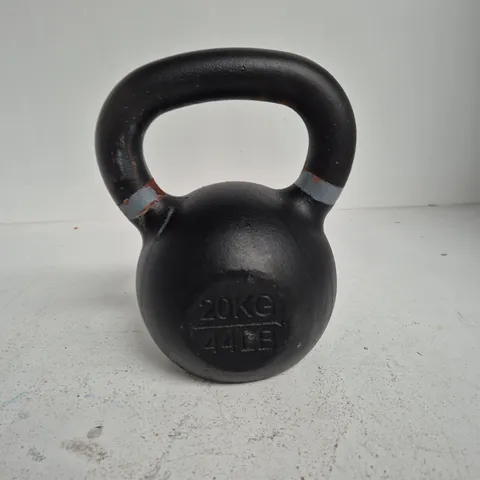 KETTLEBELL – 20 KG (44 LB), CAST IRON, BLACK