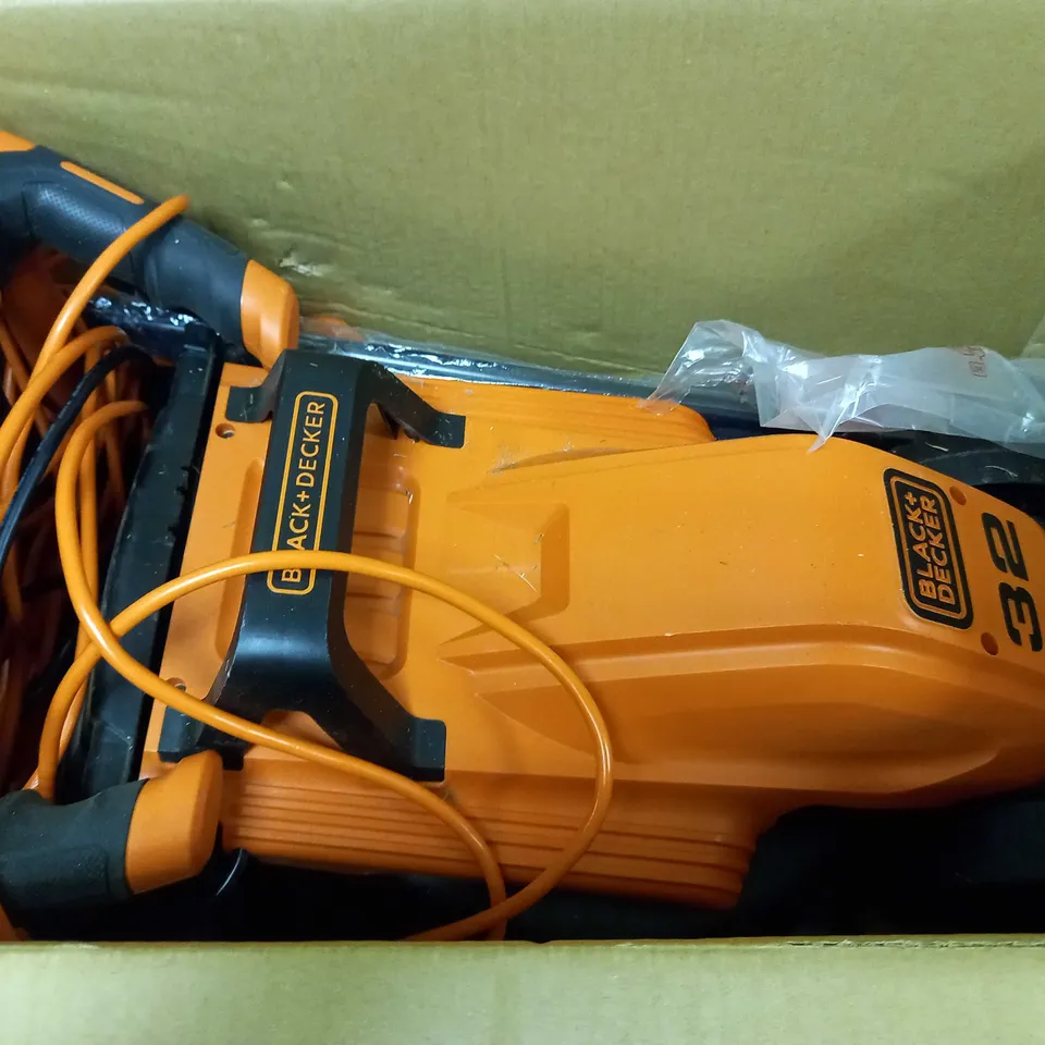 BLACK + DECKER 1200W LAWN MOWER