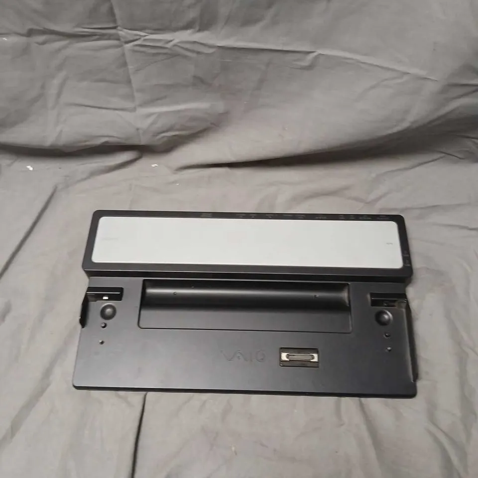 SONY VAIO PORT REPLICATOR DOCKING STATION VGP-PRFS10V – BLACK
