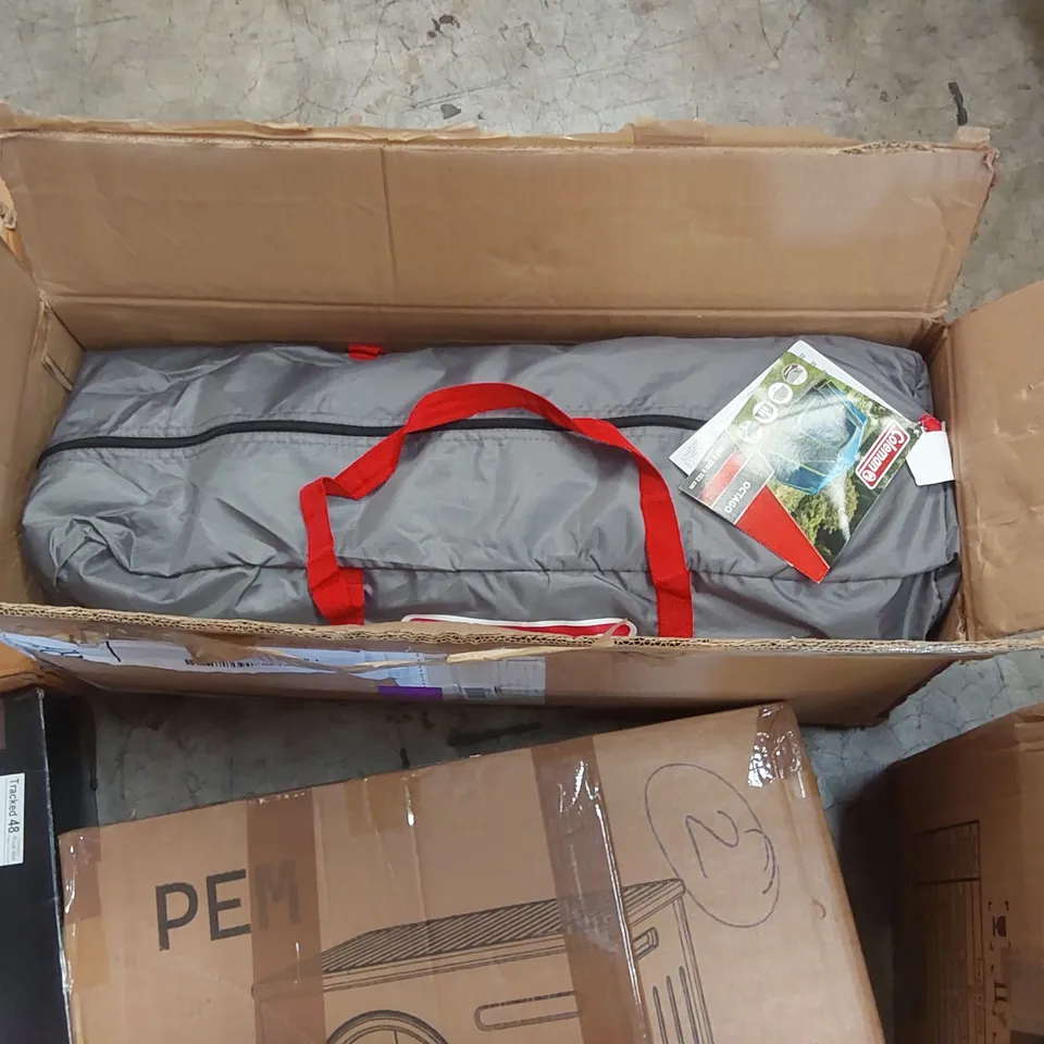 PALLET OF ASSORTED ITEMS INCLUDING: ELECTRIC HOUSEHOLD OVEN, COLEMAN OCTAGO TENT, LEGO STARWARS R2-D2, OVER BED TABLE ECT
