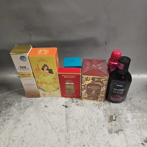 BOX OF APPROXIMATELY 20 ASSORTED COSMETIC ITEMS TO INCLUDE - ADIDAS FRUITY RHYTHM PERFUMED DEODORANT SPRAY - ELIZABETH ARDEN RED DOOR EAU DE TOILETTE - TAN ORGANIC SELF TAN LOTION - ETC