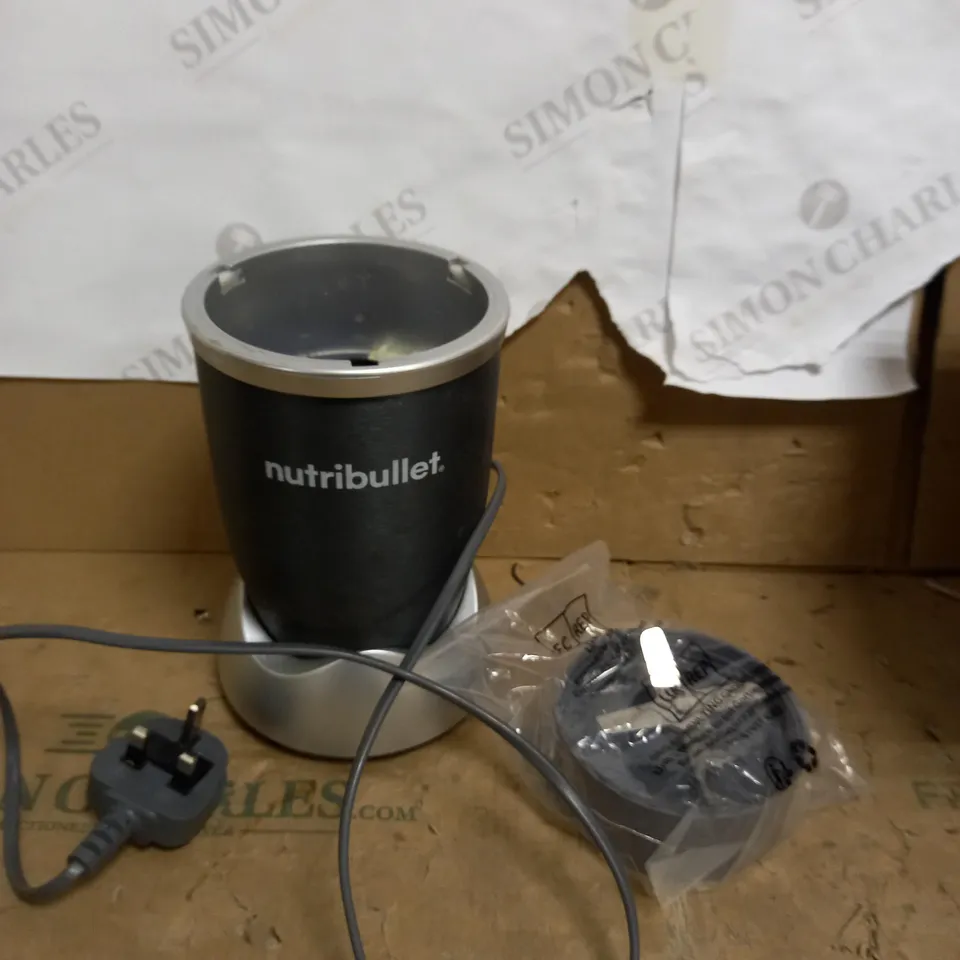 NUTRIBULLET 600 SERIES HIGH SPEED BLENDER
