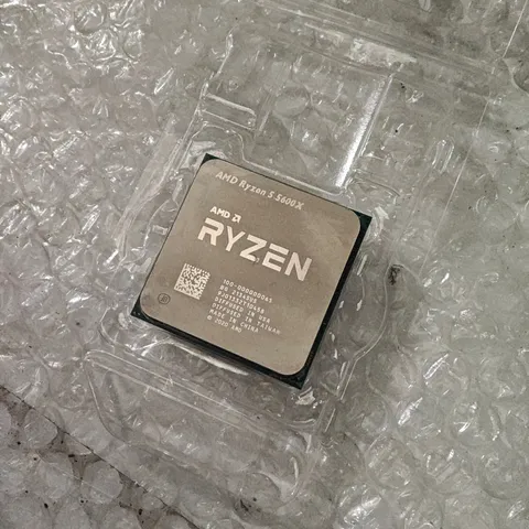 UNBOXED AMD RYZEN 5 5600X PROCESSOR (CPU)
