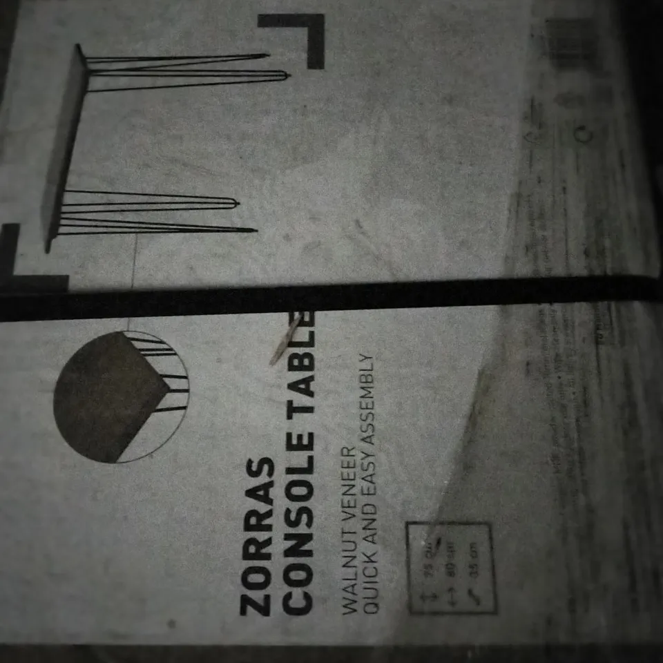 BOXED ZORRAS CONSOLE TABLE