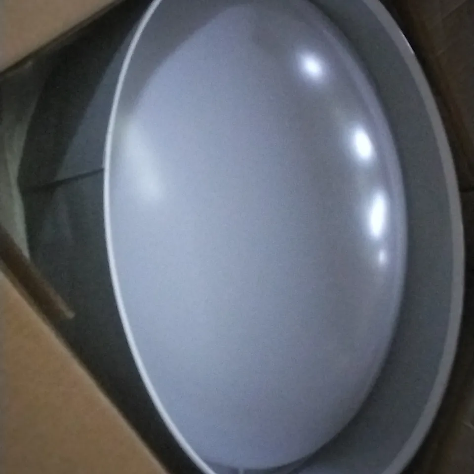 BOXED LED CEILING LIGHT 