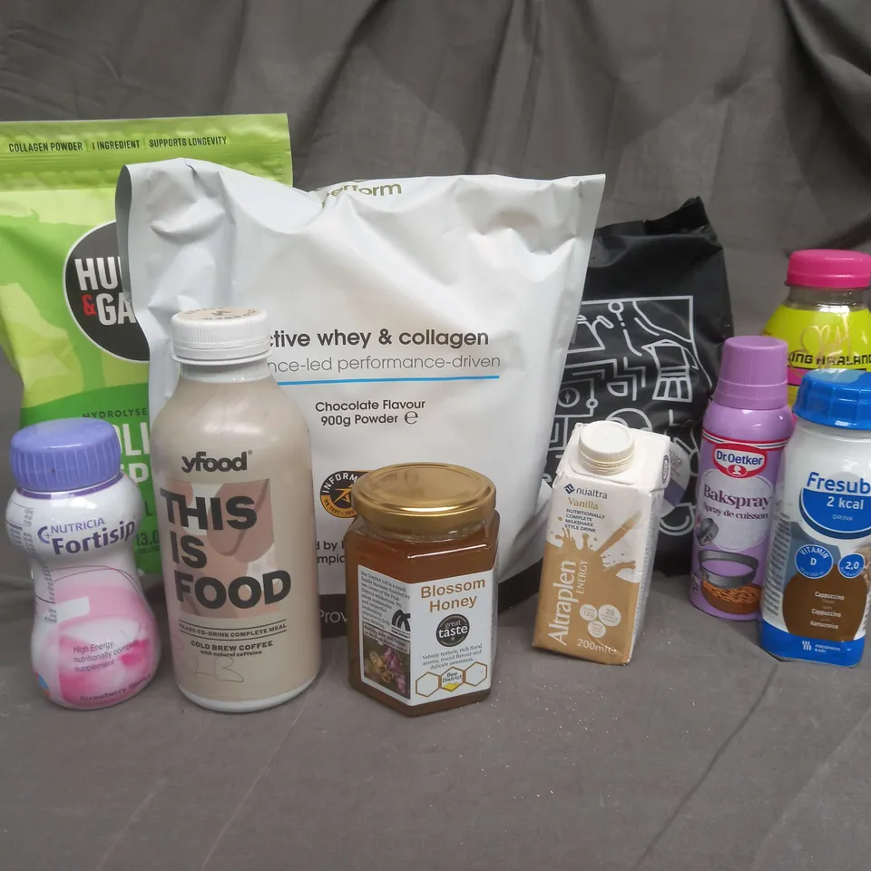 APPROXIMATELY 10 ASSORTED FOOD ITEMS TO INCLUDE - GRIND CARAMEL PODS - PERFORM ACTIVE WHEY & COLLAGEN POWDER - TWO CHIMPS COFFEE BEANS YFOOD COLD BREW MEAL DRINK - ETC - COLLECTION ONLY
