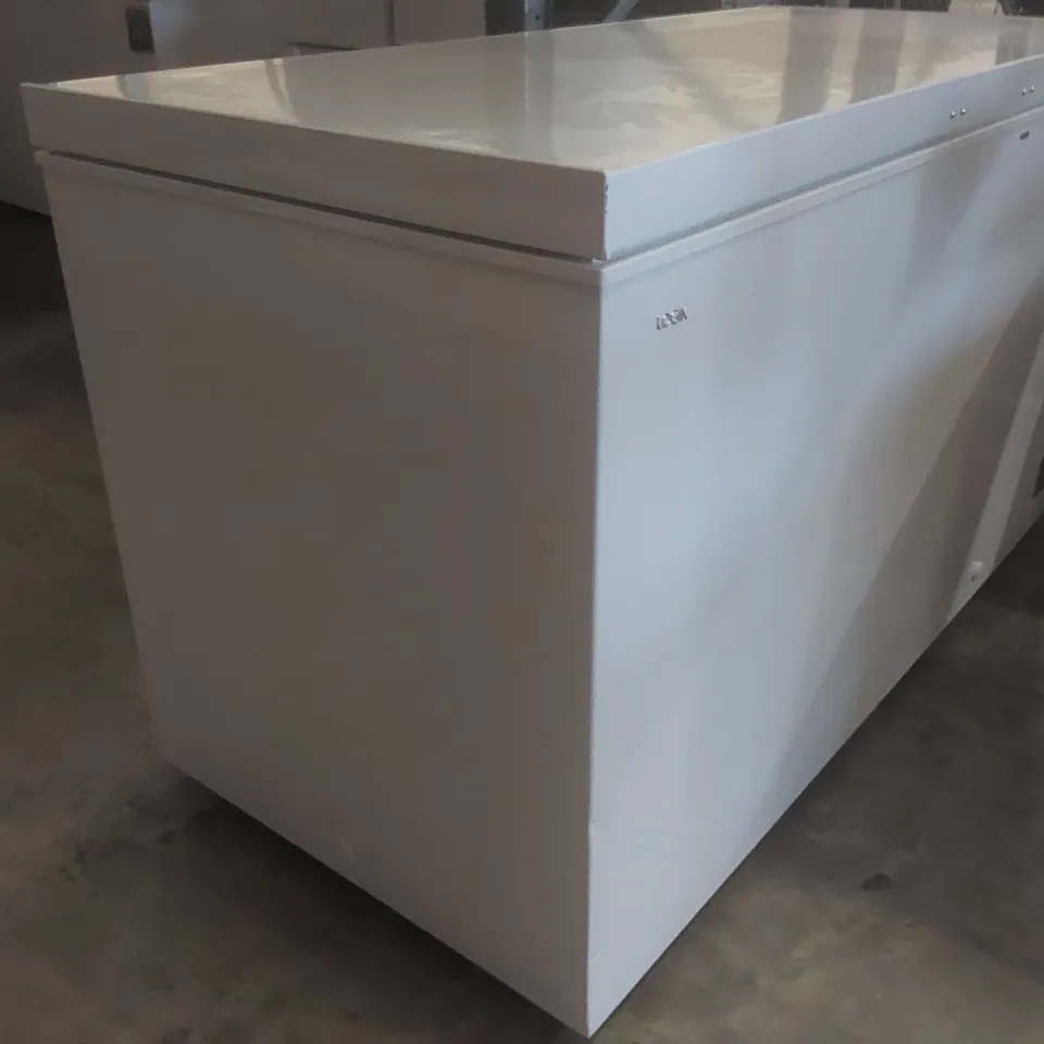 LOGIK L420CFW25 CHEST FREEZER - WHITE