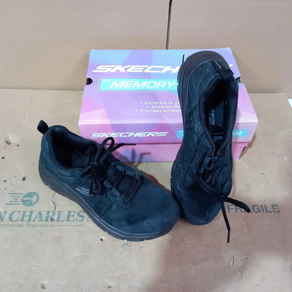 BOXED PAIR OF SKECHERS - SIZE 5.5