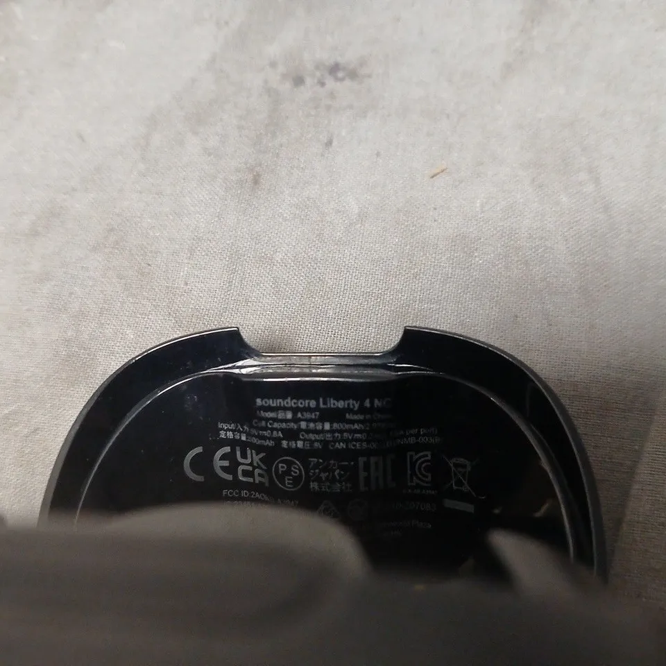 SOUNDCORE LIBERTY 4 NC WIRELESS EARBUDS – BLACK IN CHARGING CASE