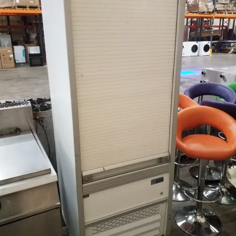 WILLIAMS REFRIGERATION UPRIGHT DISPLAY CABINET
