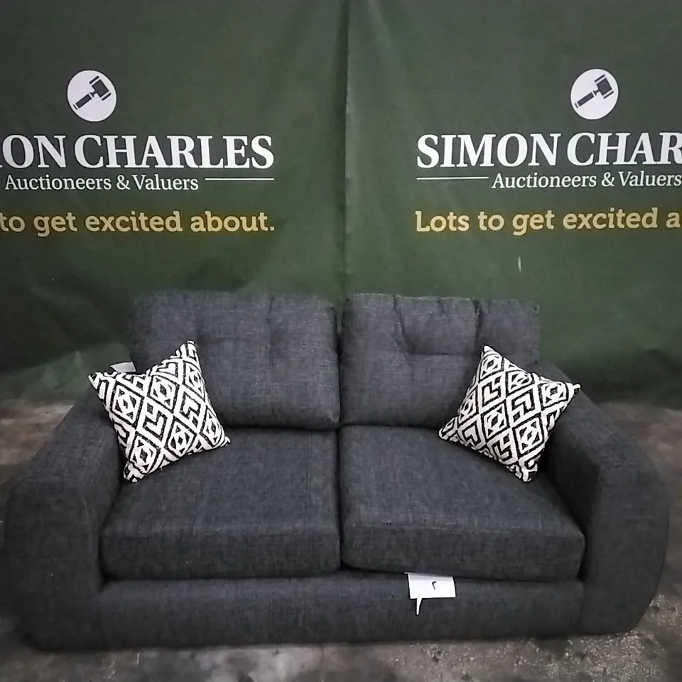 QUALITY DESIGNER  PRENT FABRIC SOFA