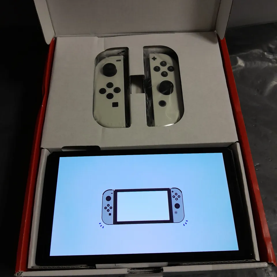 BOXED NINTENDO SWITCH OLED GAMING CONSOLE WHITE