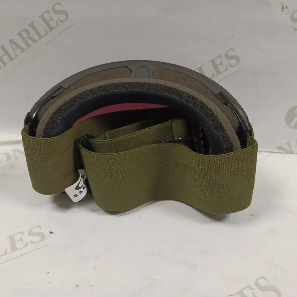BAGGED OAKLEY FLIGHT DECK L DARK BRUSH PRIMZ DARK GREY GOGGLES WITH BAG 