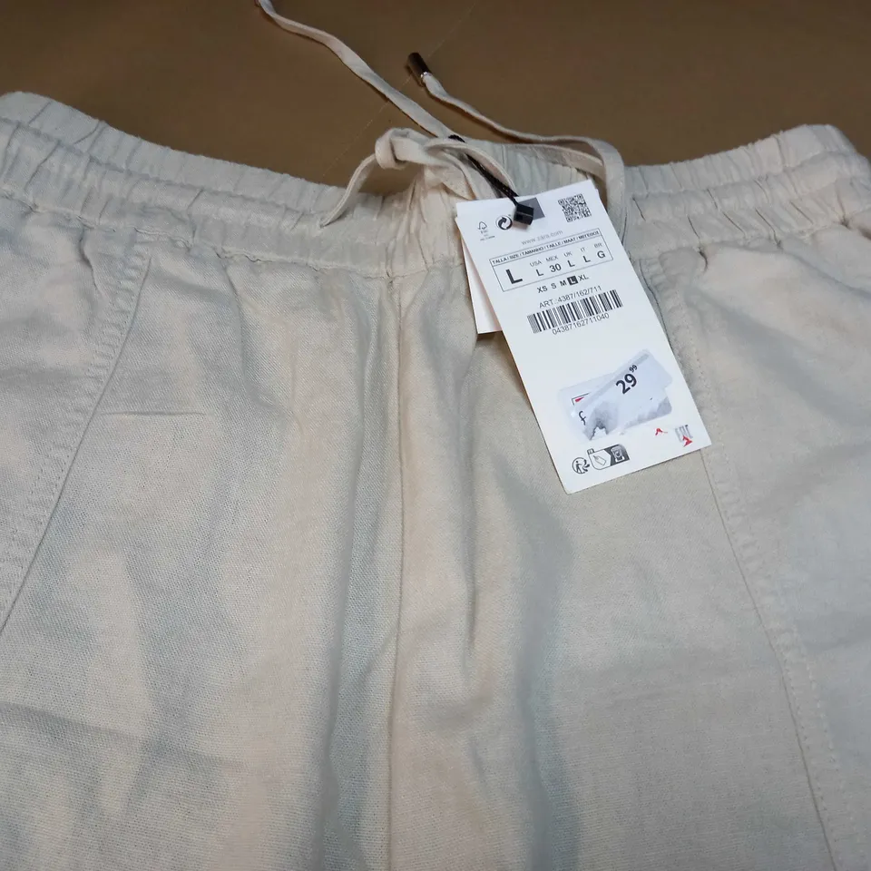 ZARA WIDE LEG STRETCH WAIST PANTS IN CREAM - LARGE