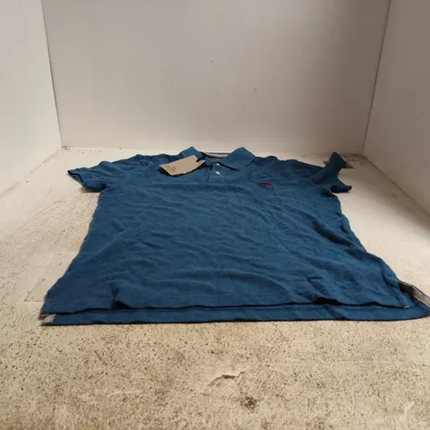 GUNN ESSENTIALS THE GUNN POLO SHIRT β BLUE, SIZE SM