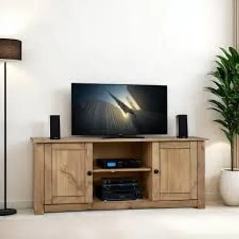 BOXED SECONIQUE PANAMA FLAT SCREEN TV UNIT IN NATURAL WAX (1 BOX)
