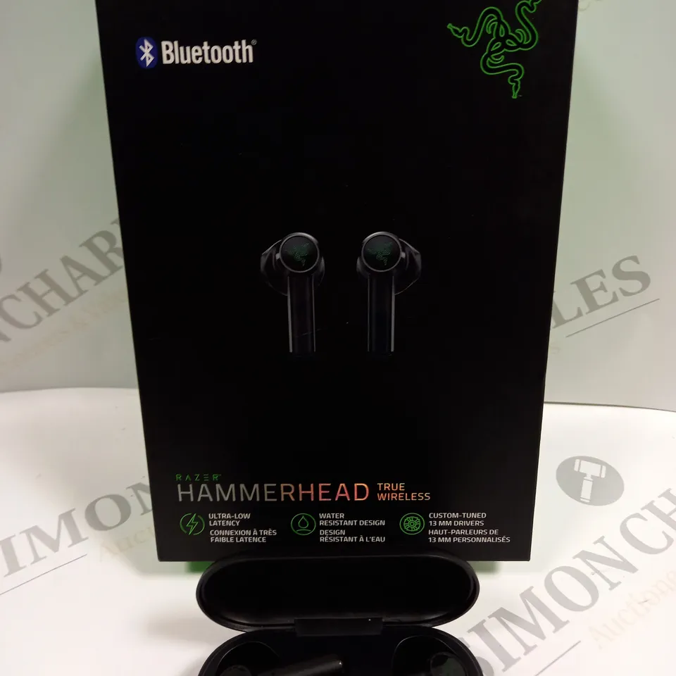 BOXED RAZER HAMMERHEAD TRUE WIRELESS EARPHONES 