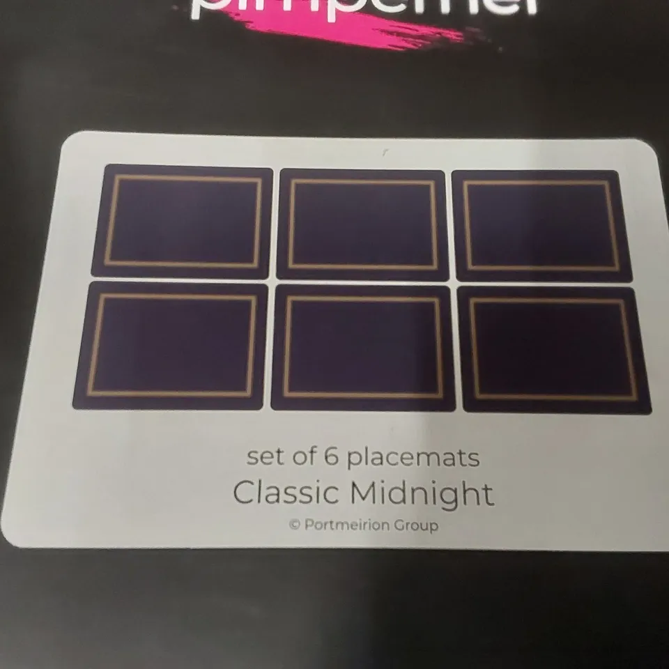 BOXED CLASSIC PLACEMATS - SET OF 6