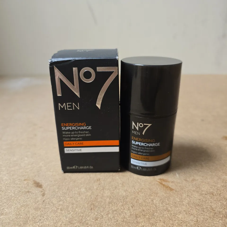 BOXED NO7 MEN ENERGISING SUPERCHARGE DAILY CARE – SENSITIVE (50 ML)