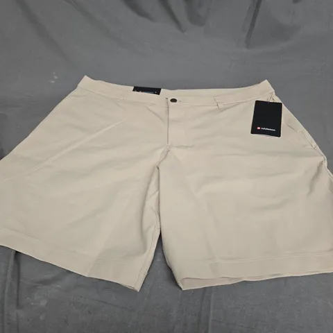 LULULEMON ABC SHORT 9' SHORT SHORTS - SIZE 40