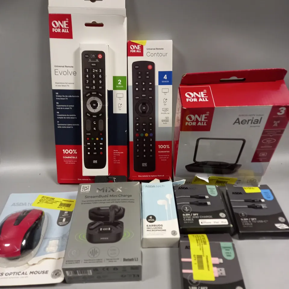 APPROXIMATELY 25 ASSORTED ELECTRICAL PRODUCTS TO INCLUDE WIRELESS MOUSE, HEADPHONES, CHARGING CABLES ETC 