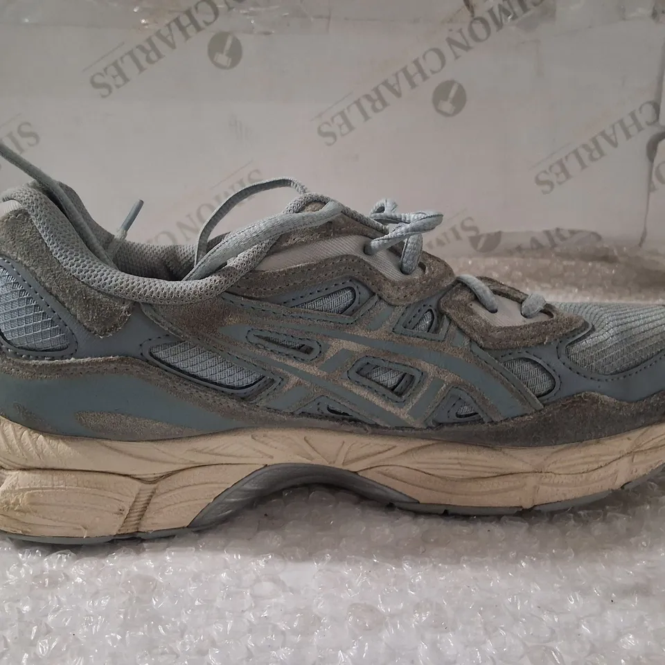 ASICS TRAINERS – GREY/BLUE, UK 9 (US 10; EU 44) – MEN'S