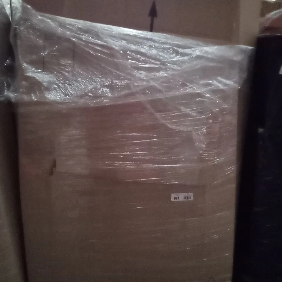 UNPROCESSED PALLET OF ASSORTED HOUSEHOLD GOODS TO INCLUDE ALUMINIUM POT SETS, BODY PILLOW, AND BLACK TRIPLE PHOTO FRAME