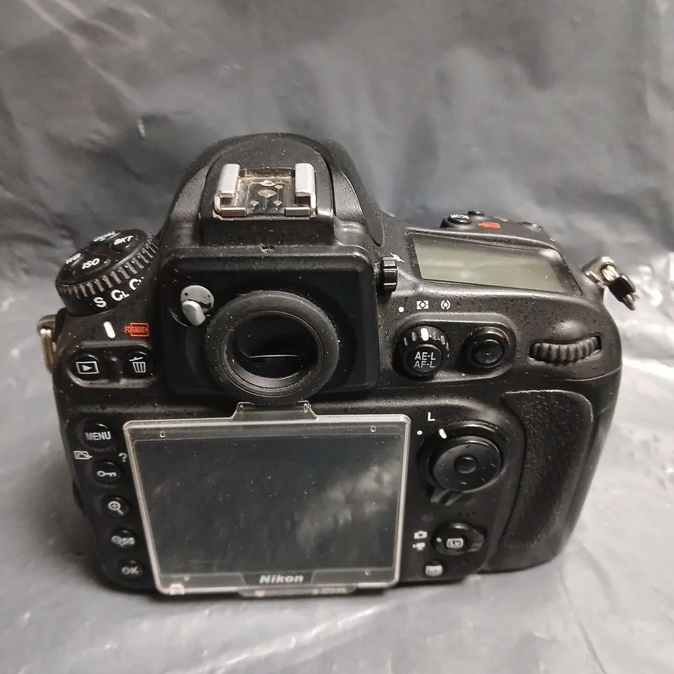 NIKON D800 DIGITAL CAMERA 