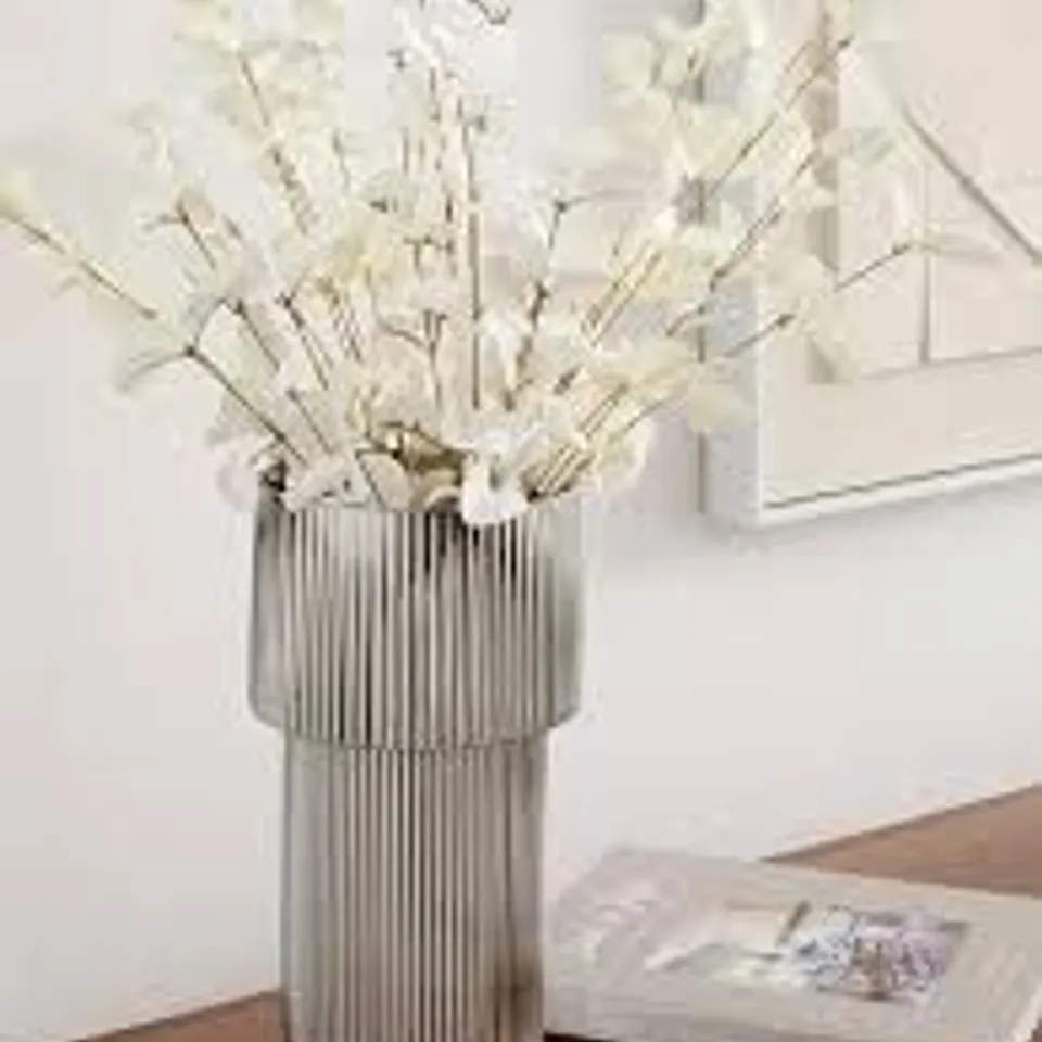 CLASSICAL FROSTED VASE