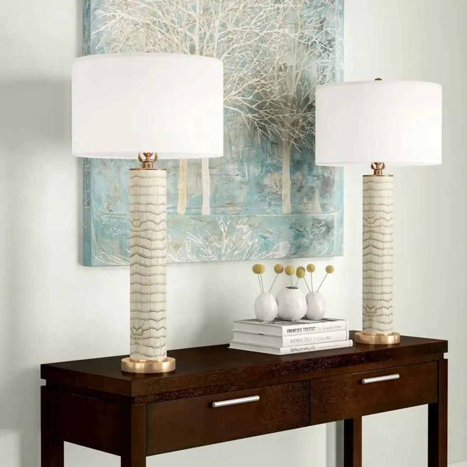 BOXED BAXLEY 80CM TABLE LAMP BASE