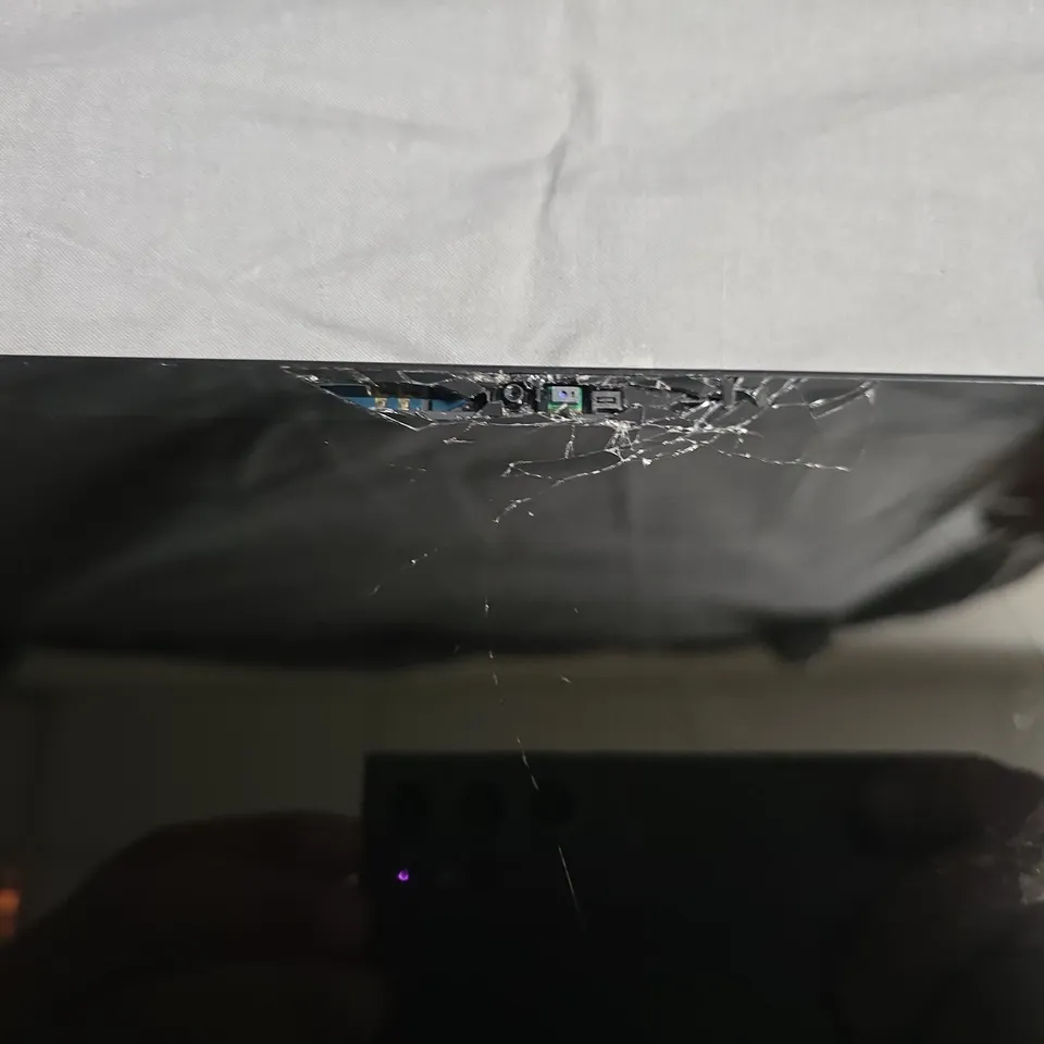 SAMSUNG TABLET – MODEL UNSPECIFIED