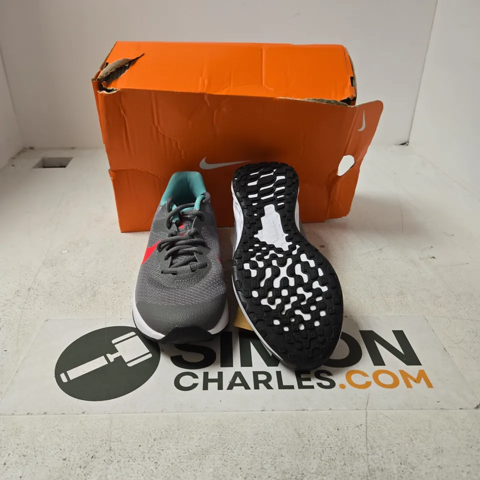 NIKE RUNNING SHOES – GREY WITH RED SWOOSH, TEAL INTERIOR (BOXED) - UK 5.5 