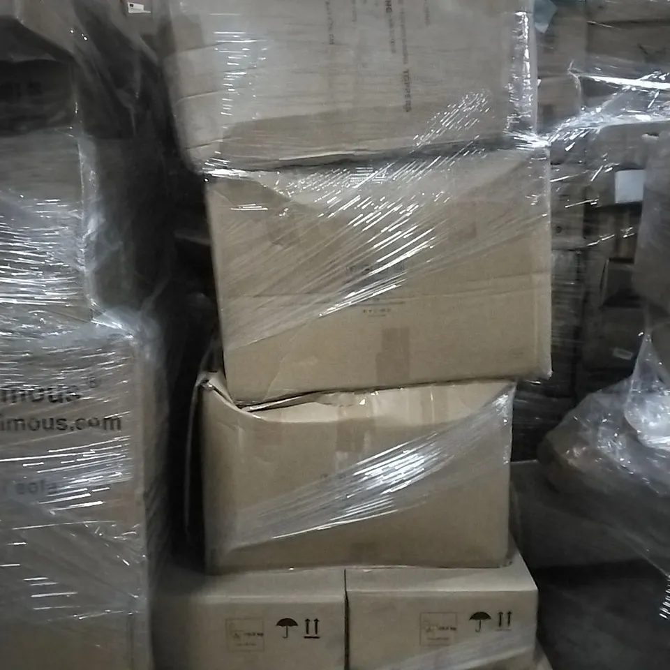 PALLET OF HOUSEHOLD ITEMS TO INCLUDE GOOSE FEATHER AND DOWN TOPPERS AND OTHER ASSORTED ITEMS ETC...