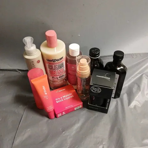 APPROXIMATELY 20 ASSORTED COSMETIC PRODUCTS INCLUDE - SOAP & GLORY BODY WASH - NATURE SPELL ROSE WATER FACE TONER - THE BEAUTY CROP GLOW MILK MIST - ETC