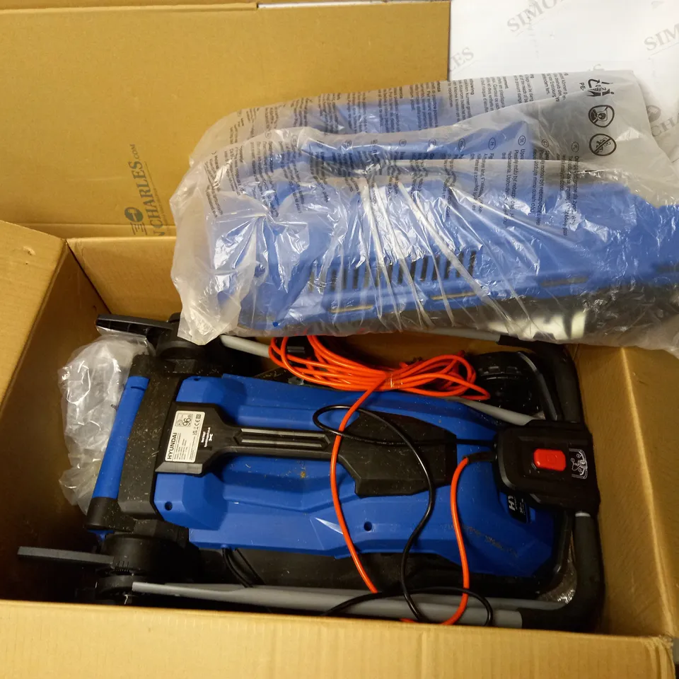 HYUNDAI HYM3800E LAWNMOWER 